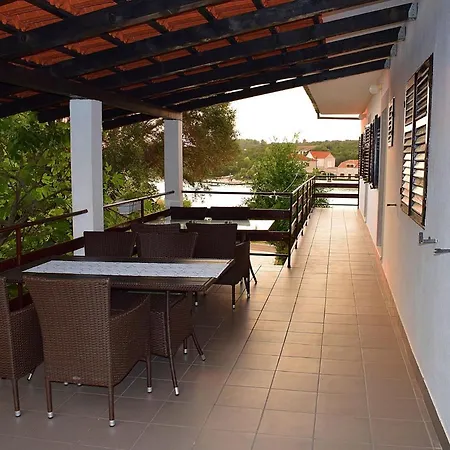 Apartmani Radojkovic Apartment Lovište